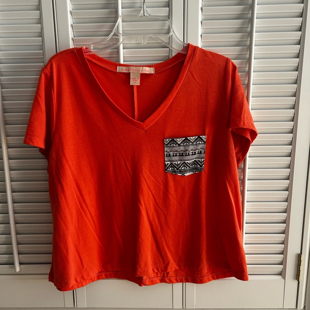 Crop top w/pocket